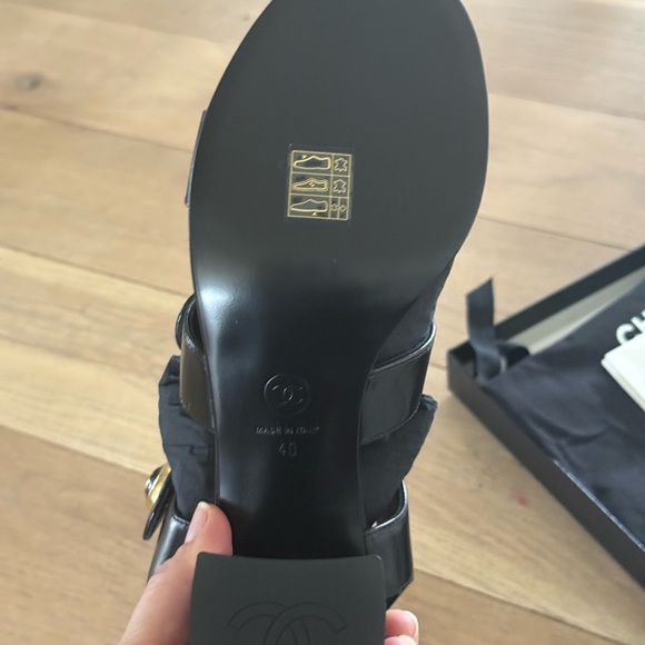 CHANEL Black Leather Block Heel Sandals with Gold CC Buttons - Picture 3 of 6